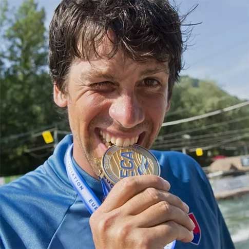 Alexander Slafkovský